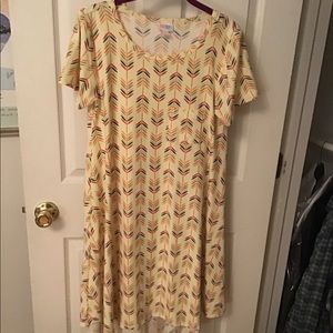 Lularoe Carly